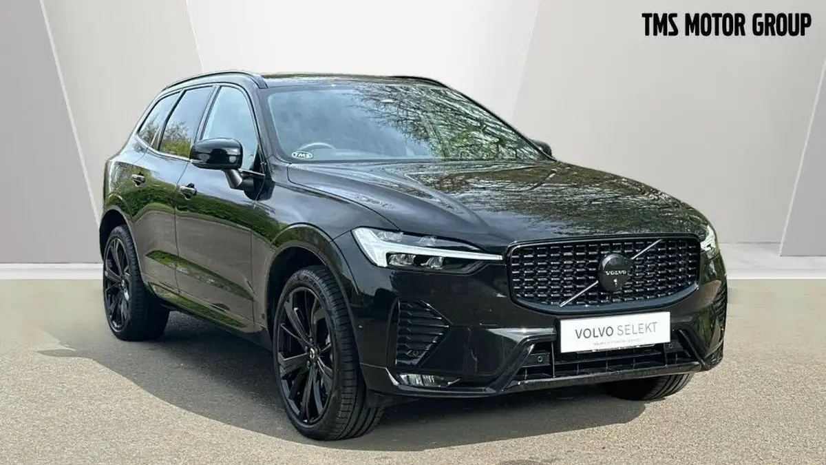 2025-volvo-xc60-20-b5-plus-black-edition-big-0
