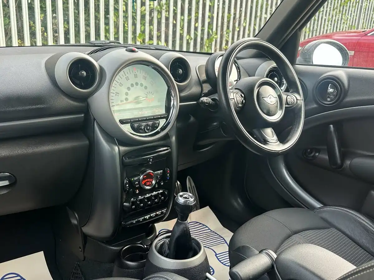 2012-mini-countryman-20td-cooper-sd-143bhp-all4-big-31
