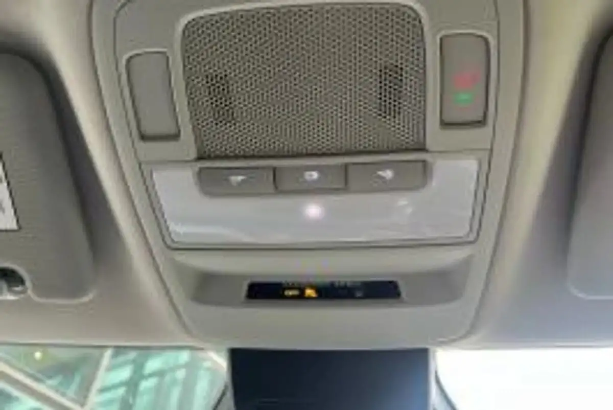 2023-mg-zs-suv-e-trophy-connect-ev-176ps-big-18