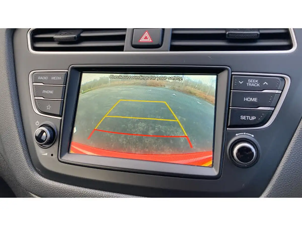 2019-hyundai-i20-12-se-mpi-isg-hatchback-5d-big-35