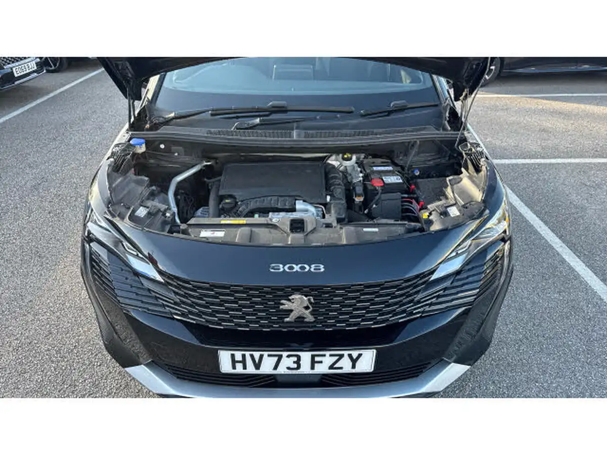 2023-peugeot-3008-suv-12-puretech-active-premium-eat8-big-7