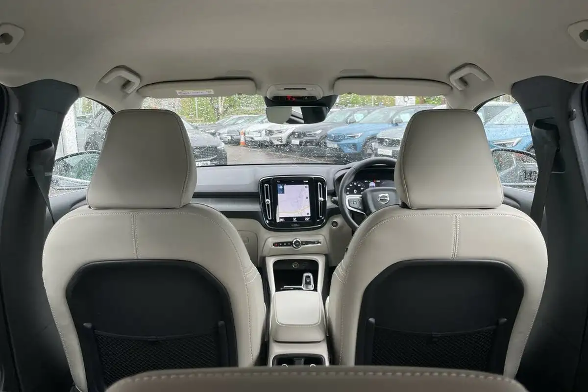 2021-volvo-xc40-15-t4-inscription-208bhp-big-20