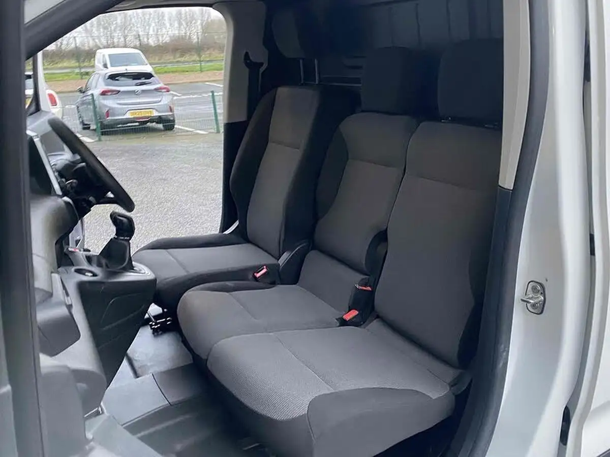2020-citroen-berlingo-15bluehdi-1000-driver-100pseu6dt-e-ss-panel-driver-1499cc-big-18