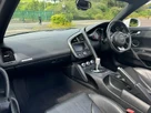 2010-audi-r8-52-quattro-spyder-fsi-r-tronic-small-5