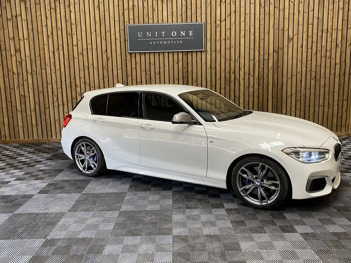 2017-bmw-1-series-30-m140i-5d-sport-auto-big-43