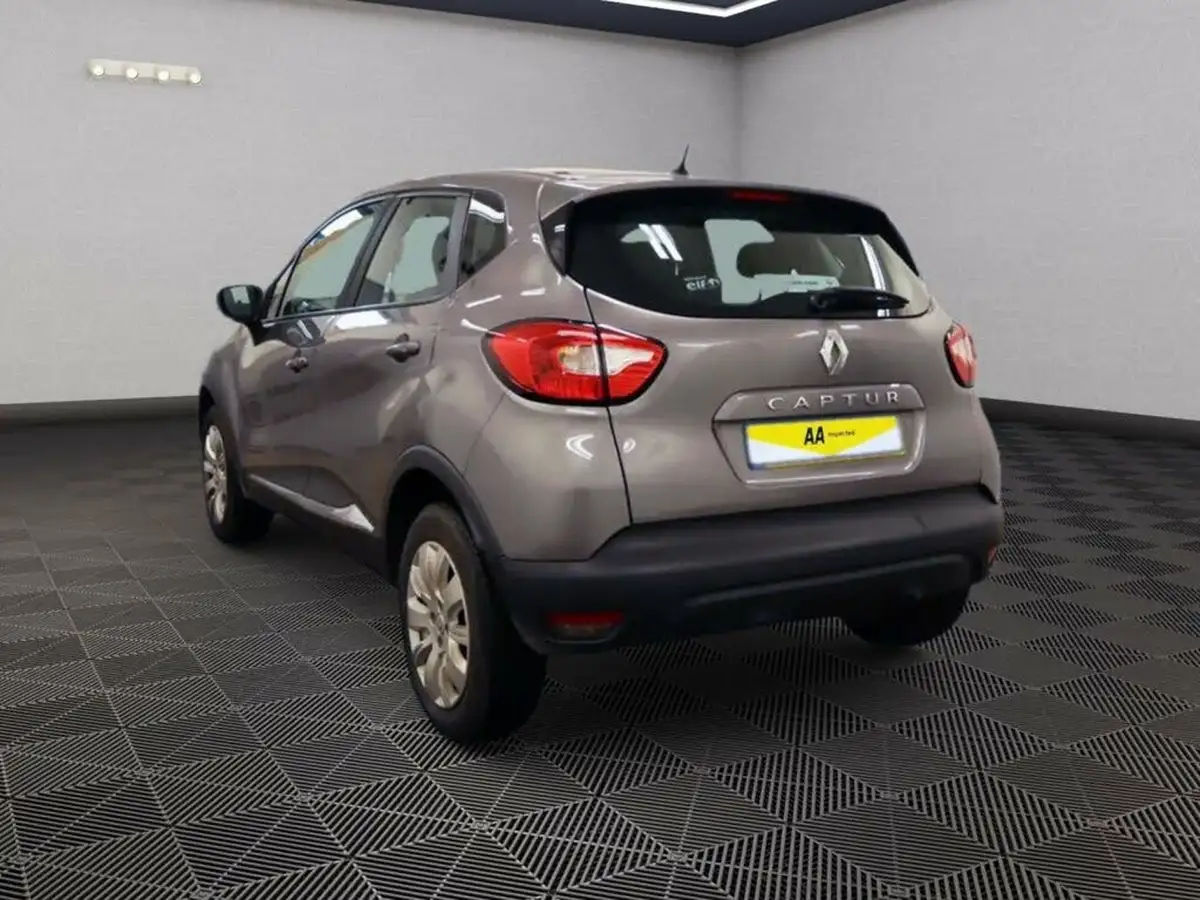 2017-renault-captur-09-tce-expression-big-2