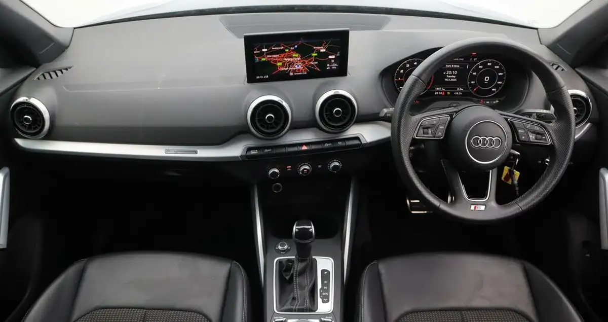 2023-audi-q2-15-35-tfsi-s-line-tronic-big-20