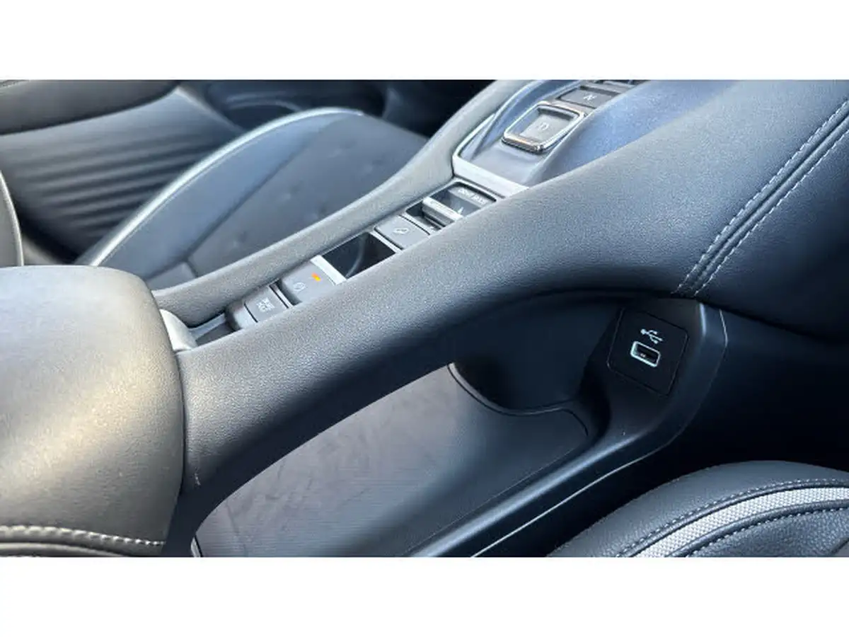 2024-honda-zr-v-20-i-mmd-sport-big-42