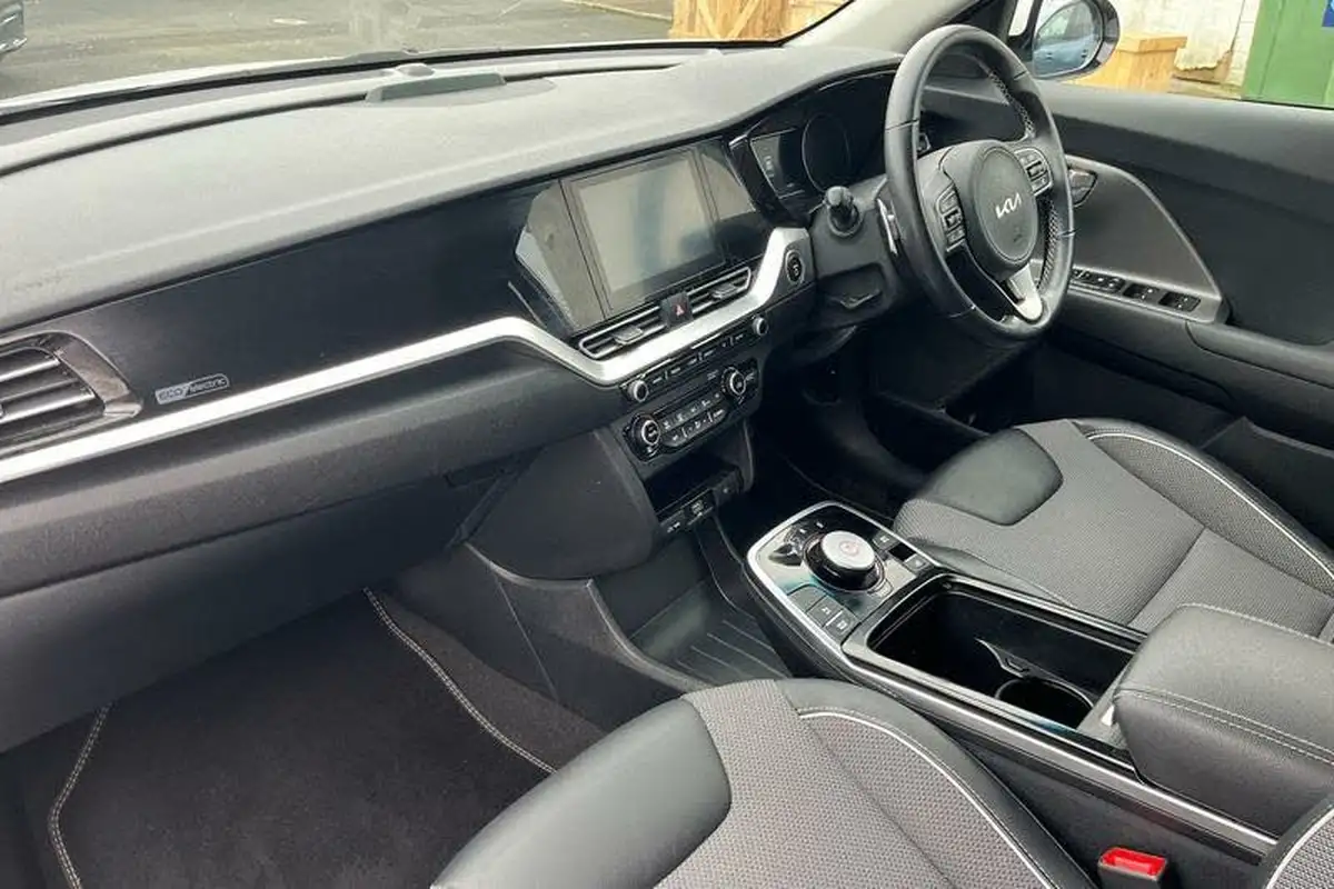 2022-kia-e-niro-ev-2-134bhp-39-big-17