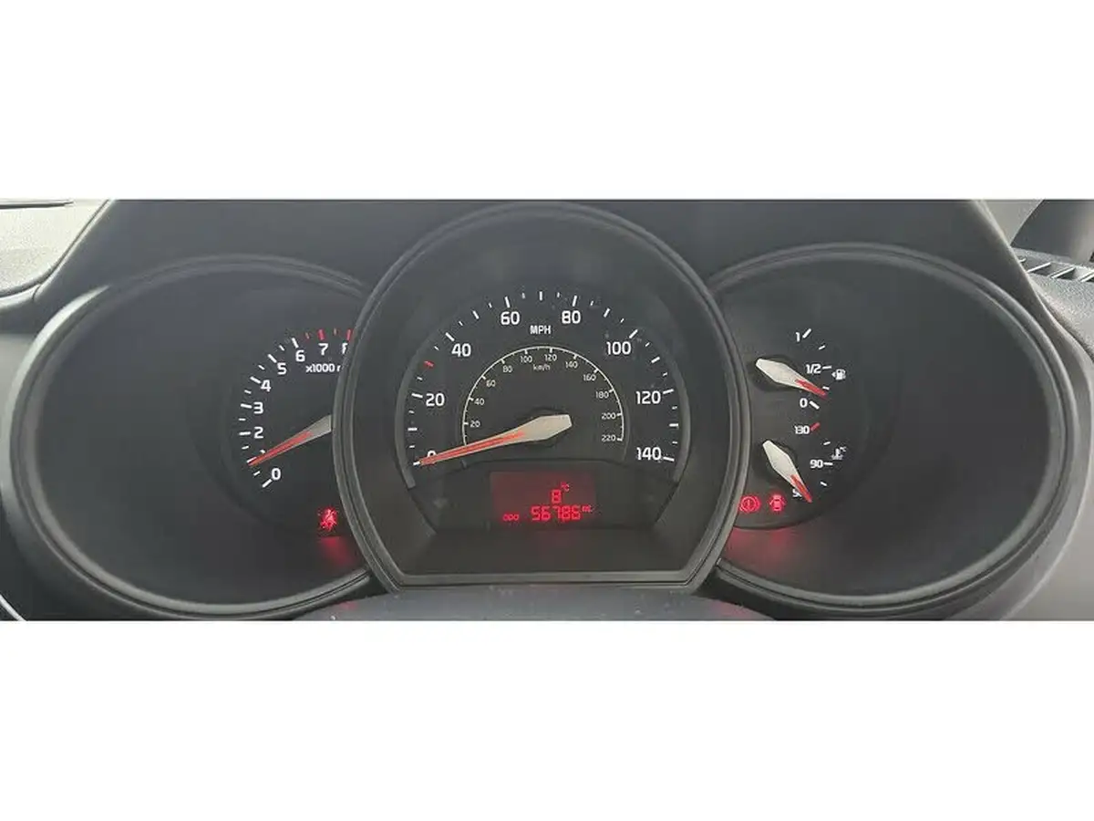 2015-kia-rio-125-sr7-3d-big-18