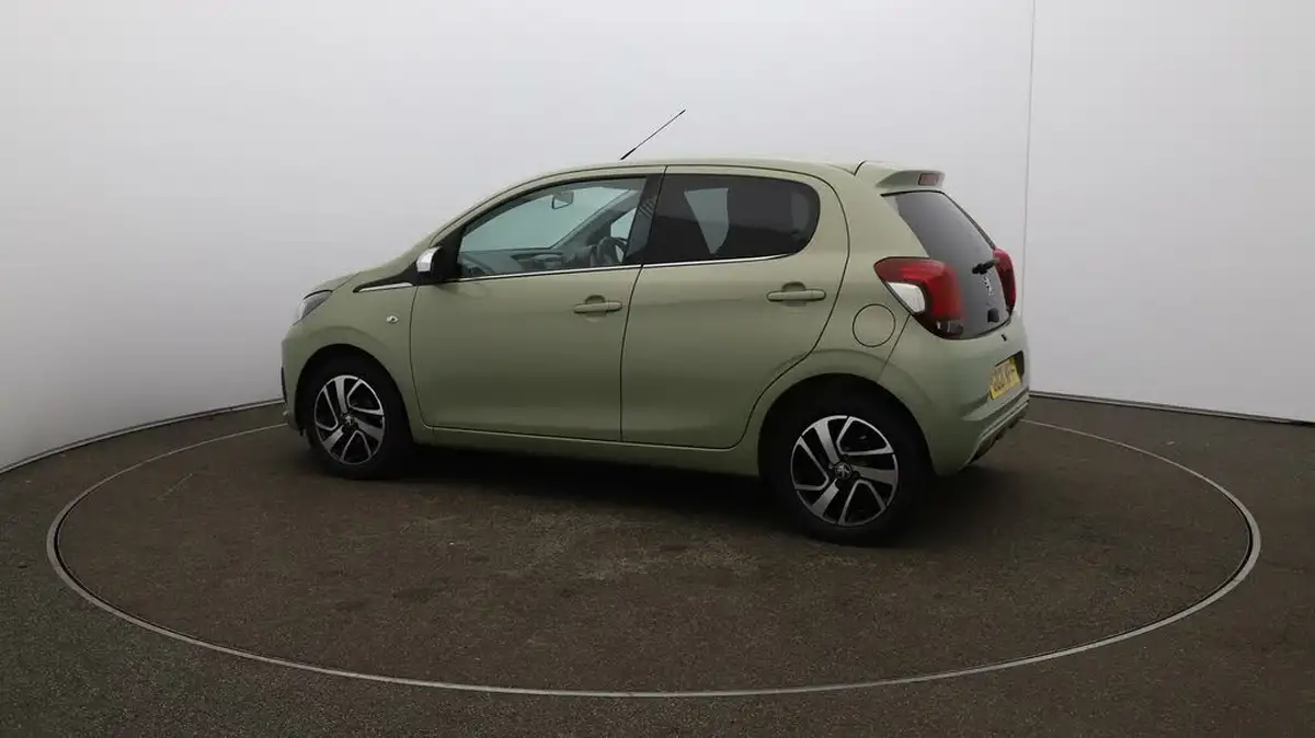 2021-peugeot-108-10-collection-hatchback-big-37
