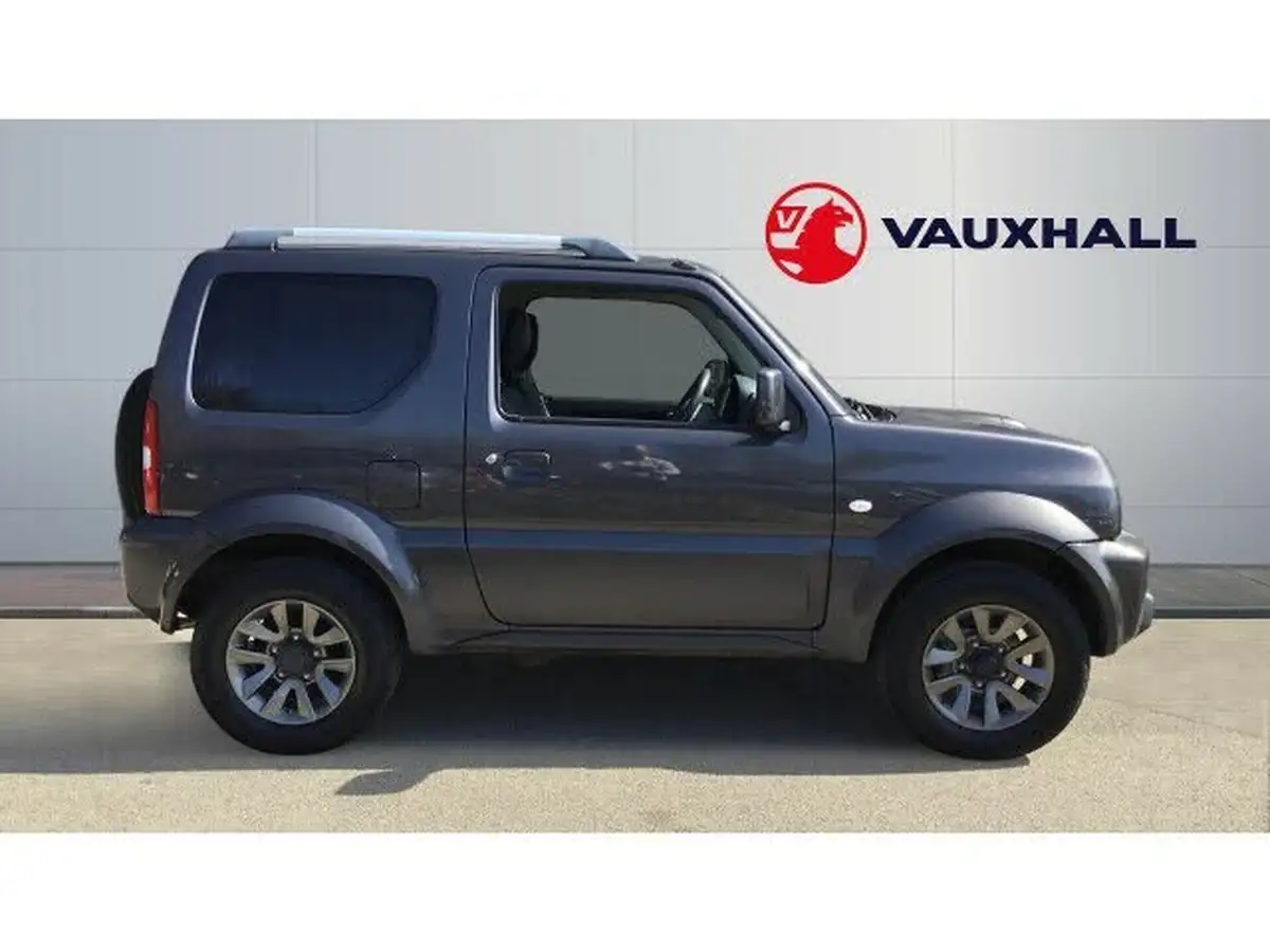 2017-suzuki-jimny-13-sz4-big-4