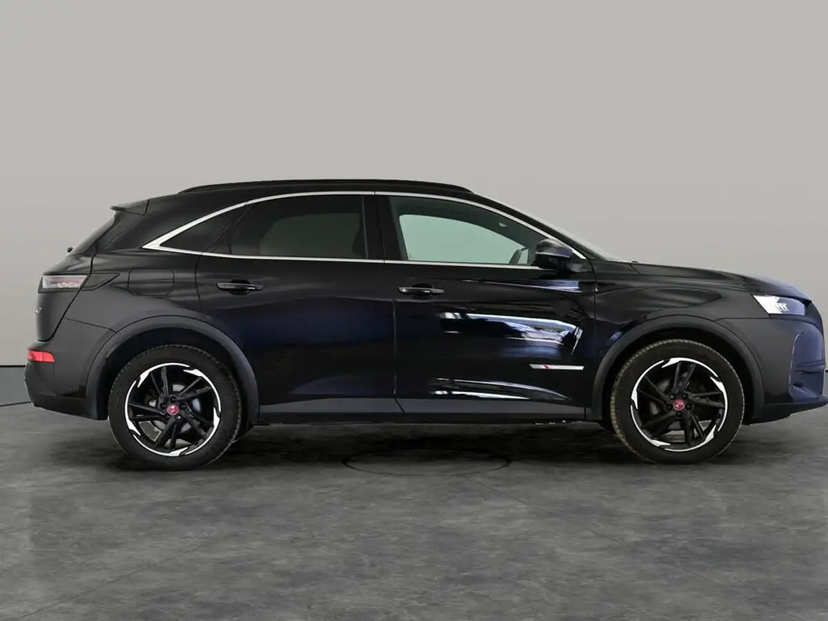 2022-ds-ds-7-crossback-15-bluehdi-performance-line-big-4