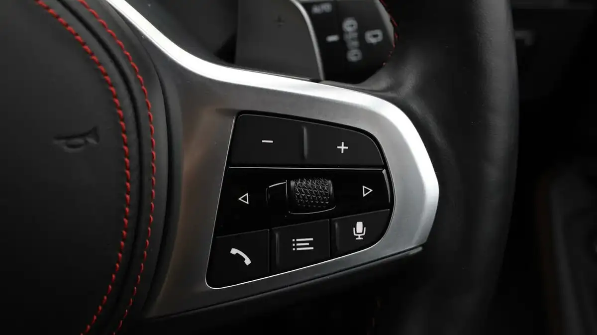 2023-bmw-1-series-20-128ti-lcp-big-23