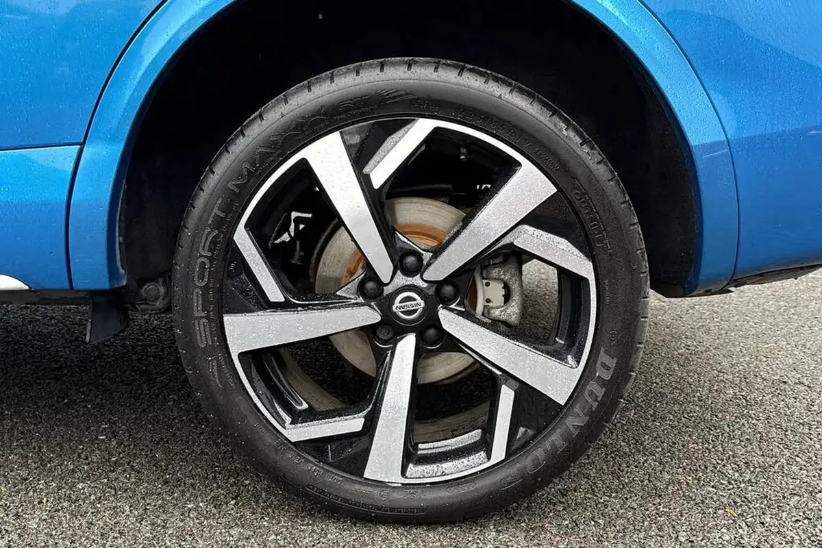2019-nissan-qashqai-15dci-tekna-dct-big-11
