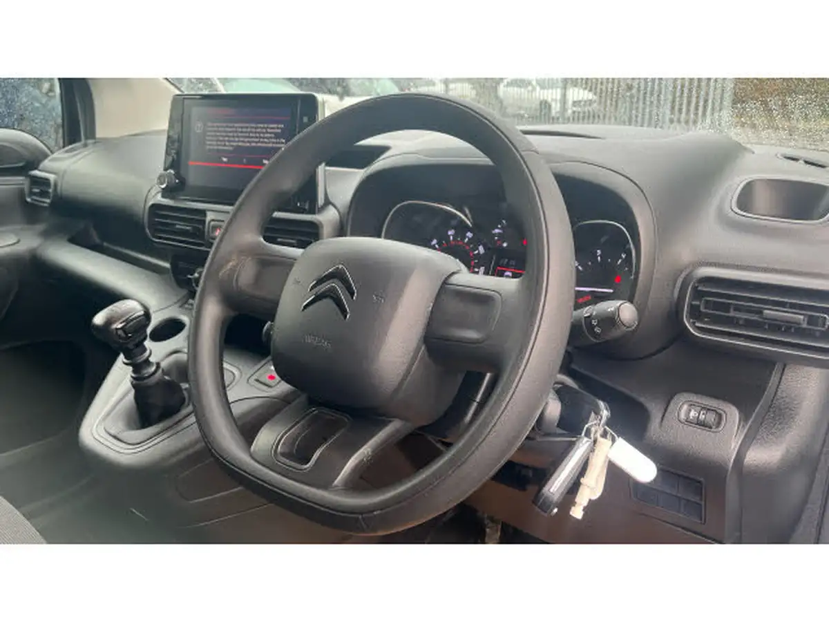 2024-citroen-berlingo-15-bluehdi-1000-enterprise-edition-100pseu6d-big-10