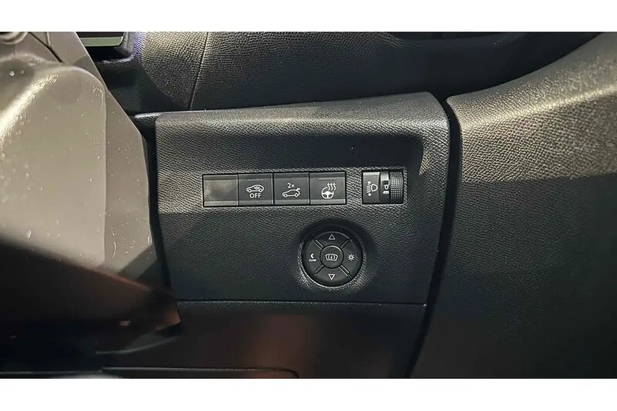 2023-citroen-c4-x-e-shine-plus-big-33