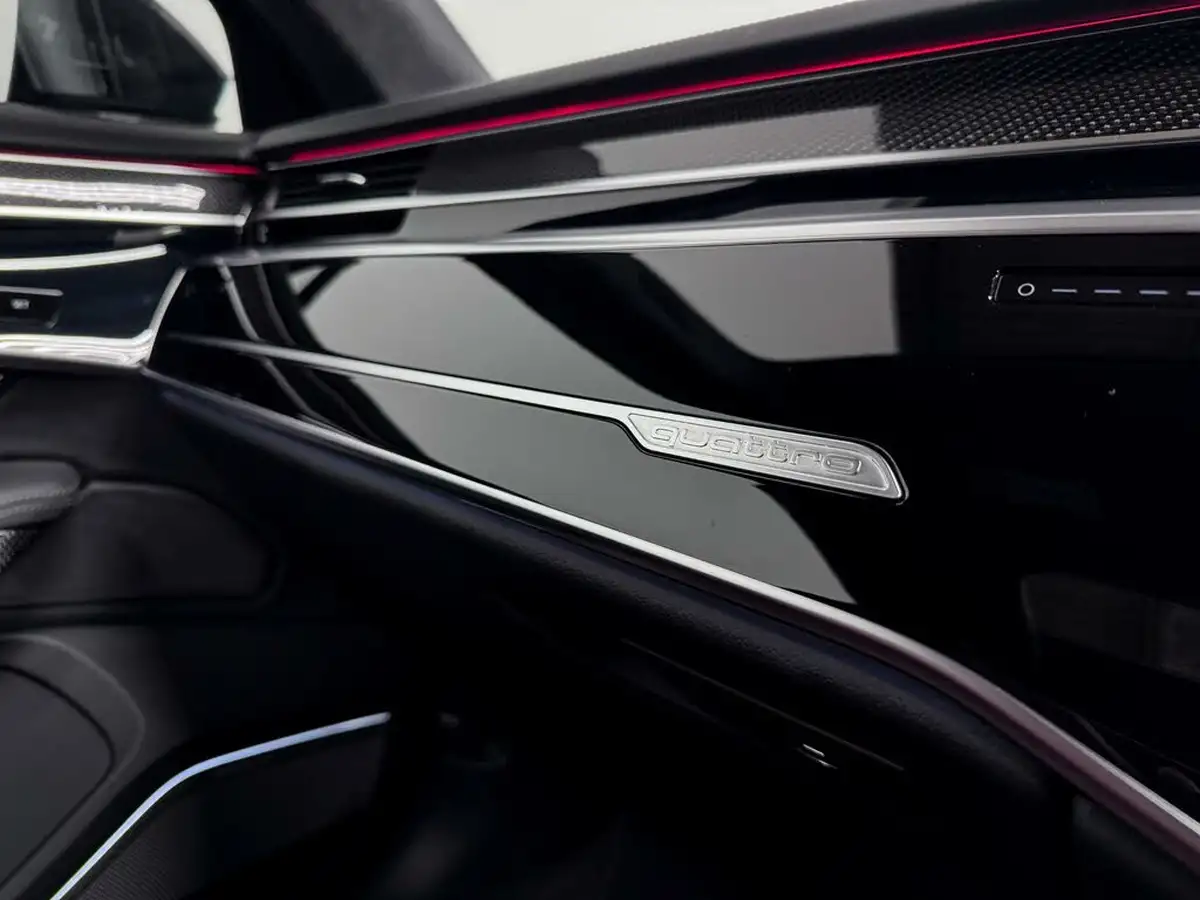 2022-audi-s8-40-tfsi-vorsprung-big-32