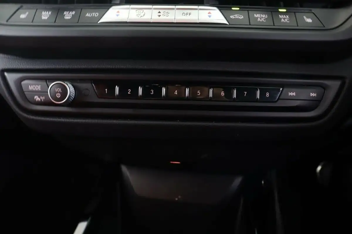 2022-bmw-2-series-15-218i-sport-lcp-coupe-4d-dct-big-17