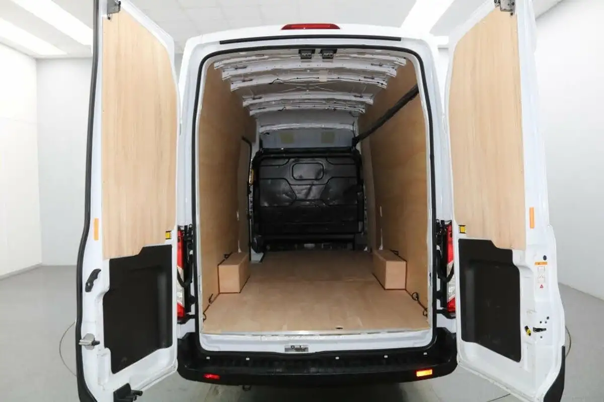 2022-ford-transit-big-11