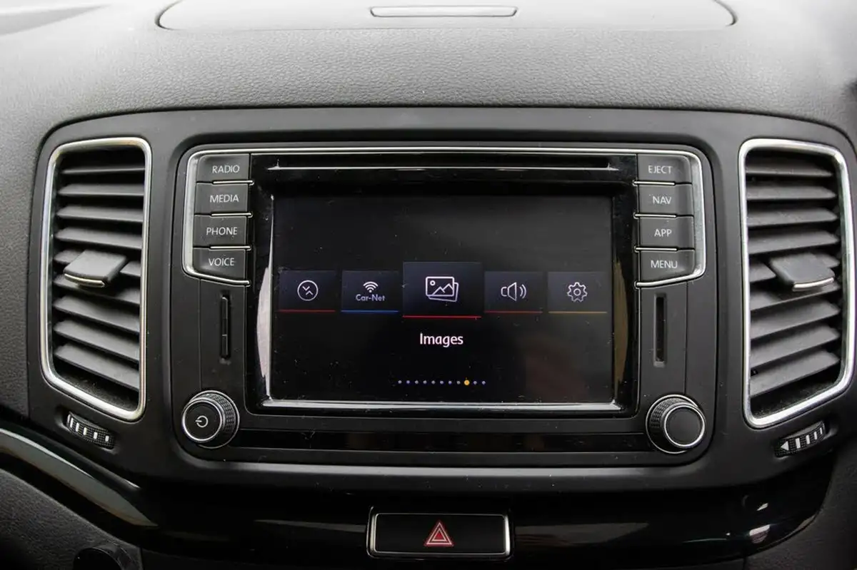 2020-volkswagen-sharan-20tdi-sel-150ps-dsg-big-25
