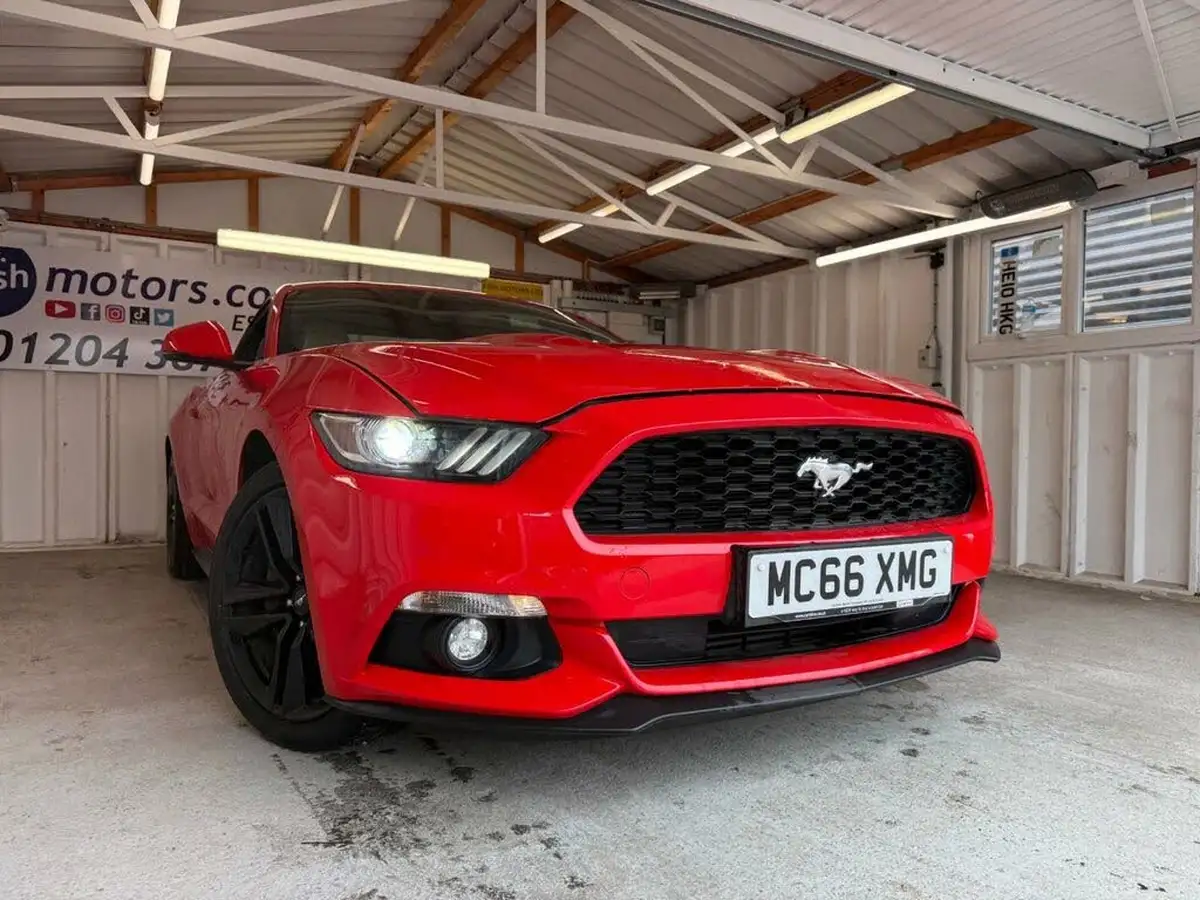 2017-ford-mustang-23-317ps-fastback-big-25