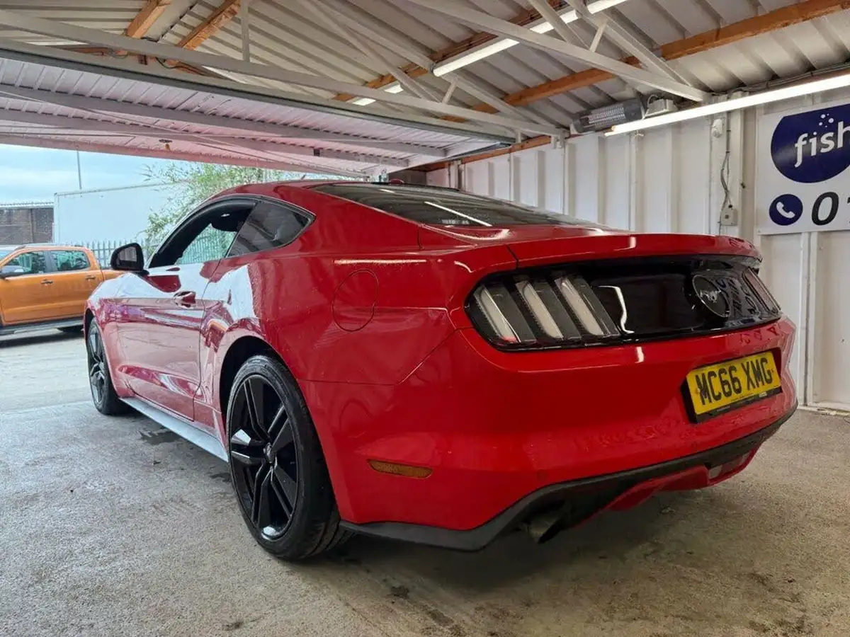 2017-ford-mustang-23-317ps-fastback-big-3