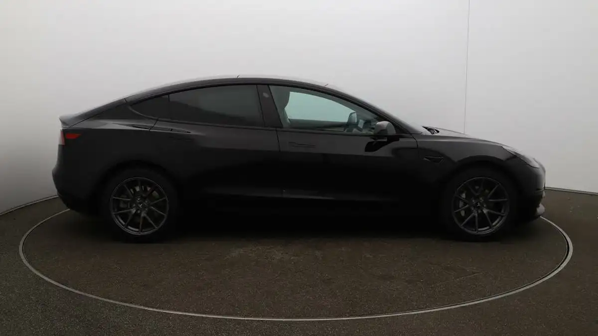 2021-tesla-model-3-e-long-range-awd-big-41