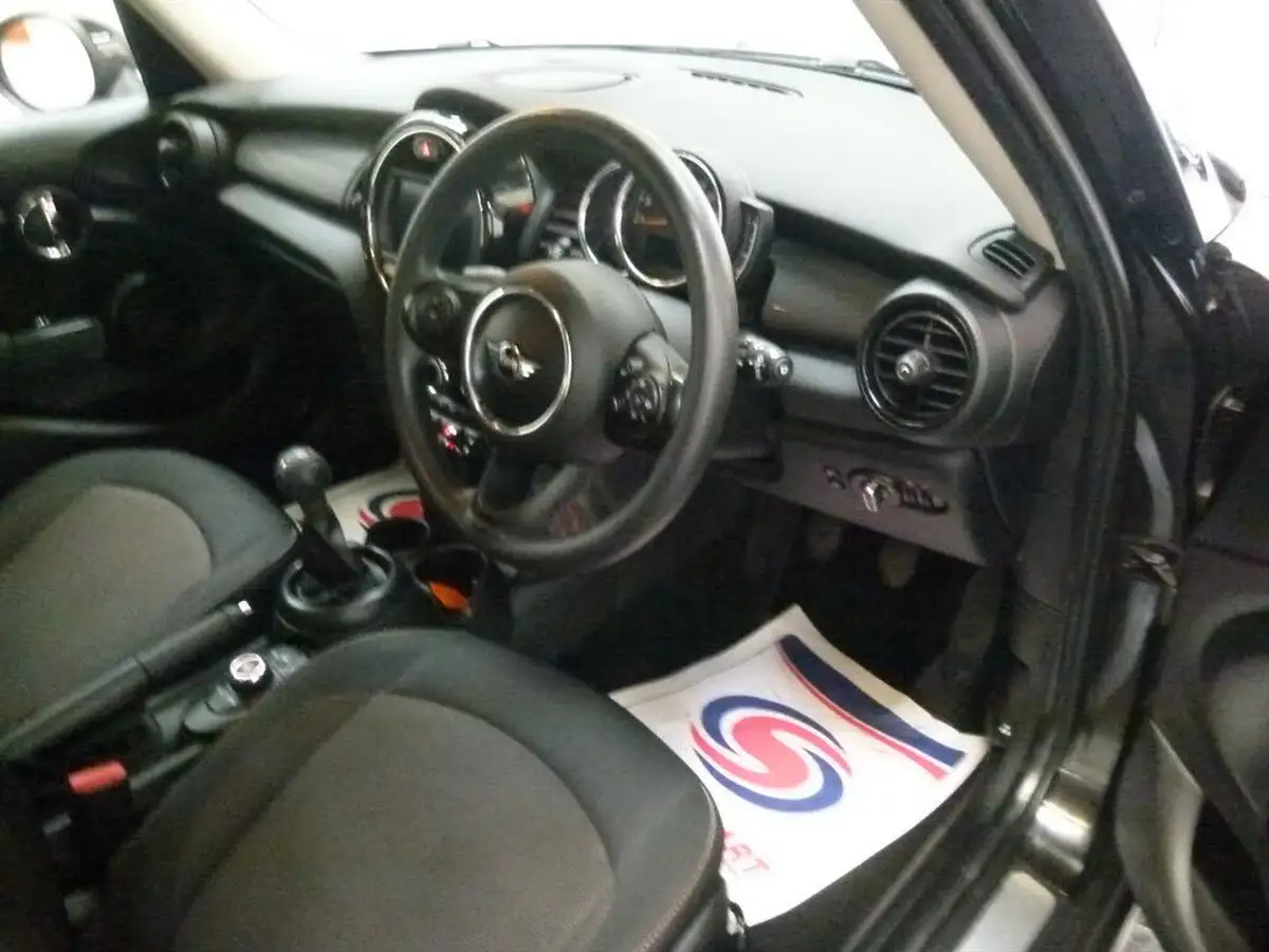 2018-mini-cooper-15-cooper-series-ii-ss-hatchback-5d-big-13