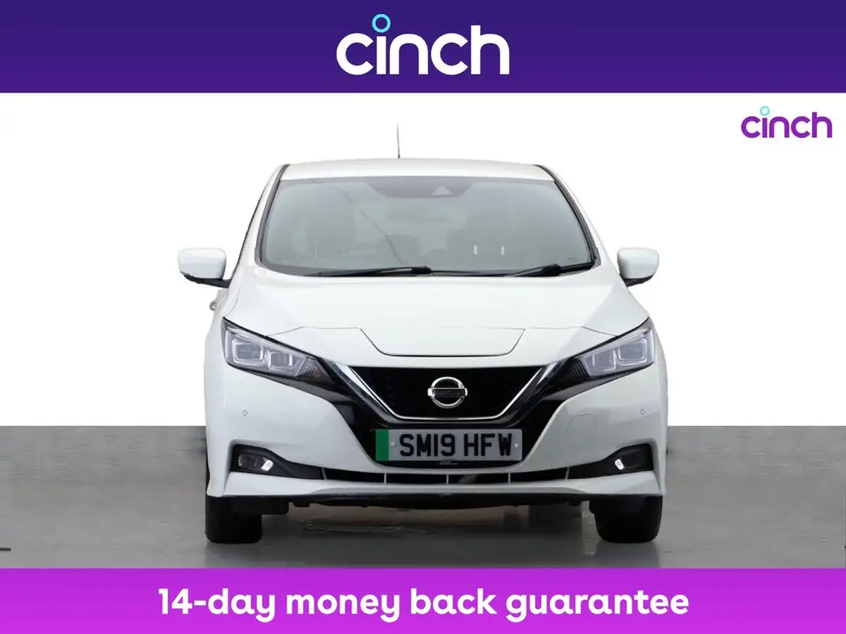 2019-nissan-leaf-e-tekna-big-1