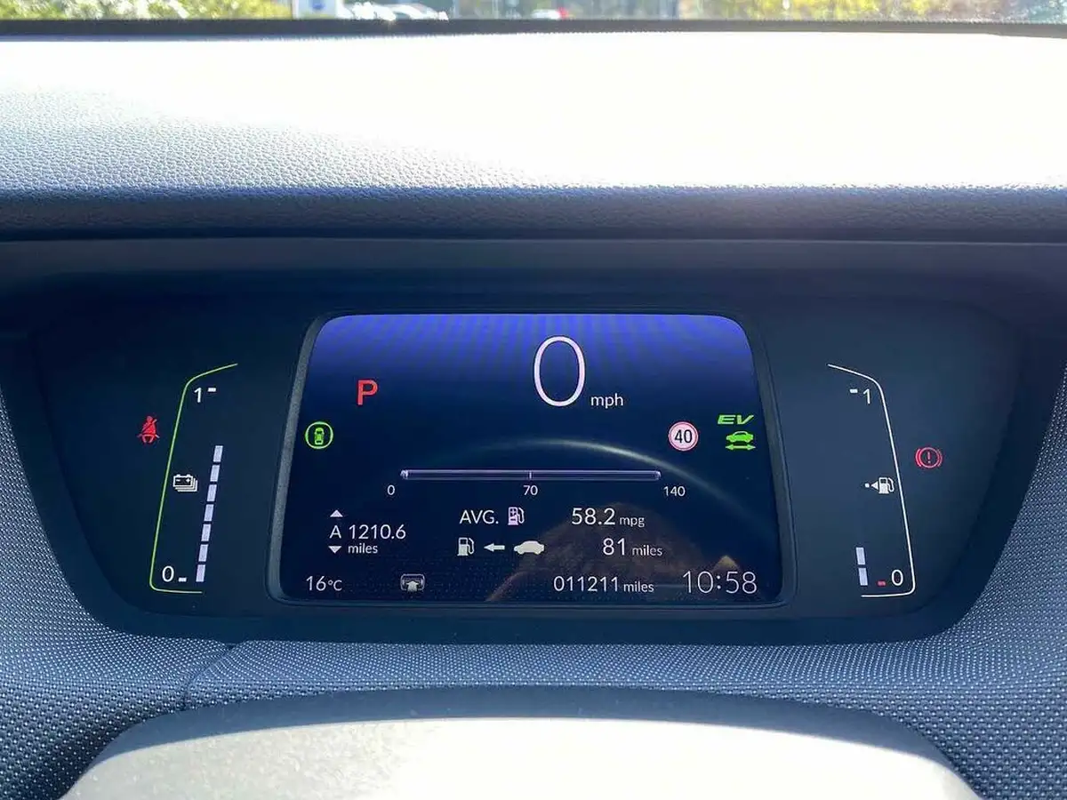 2022-honda-jazz-15-i-mmd-ex-109ps-big-10