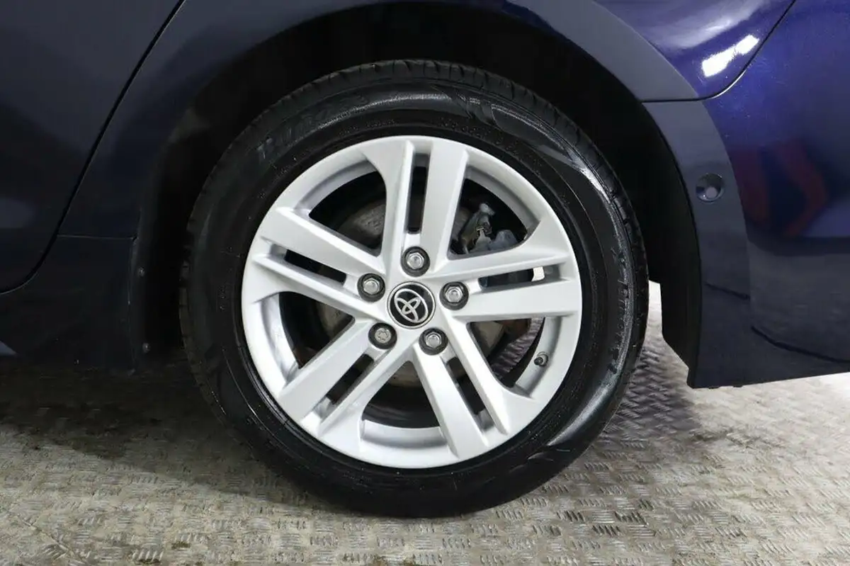 2021-toyota-corolla-20-vvt-i-icon-tech-touring-sports-big-25