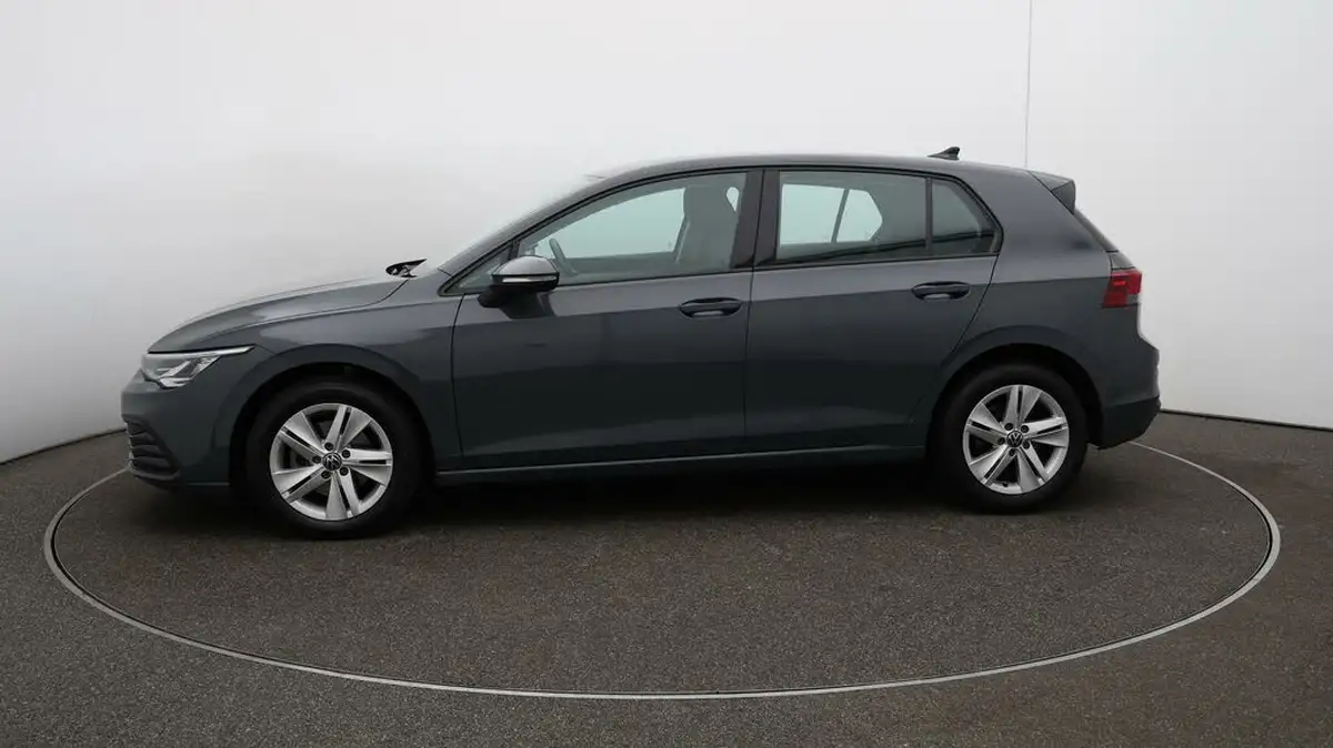 2023-volkswagen-golf-10-tsi-life-hatchback-big-58