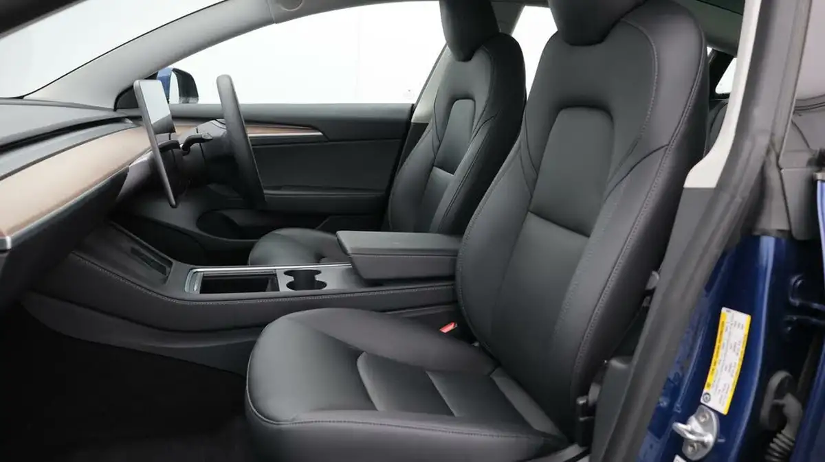 2021-tesla-model-3-e-standard-plus-big-14