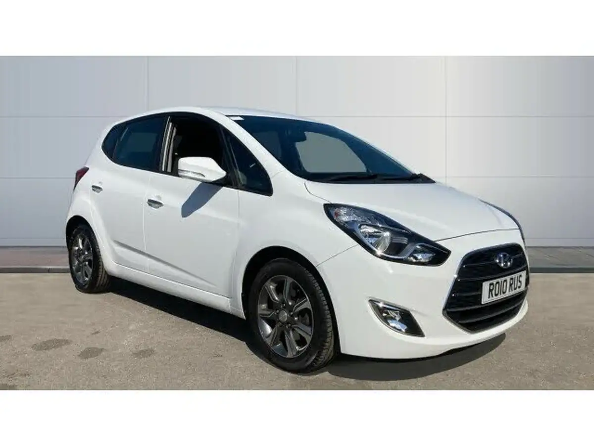 2016-hyundai-ix20-14-se-big-0