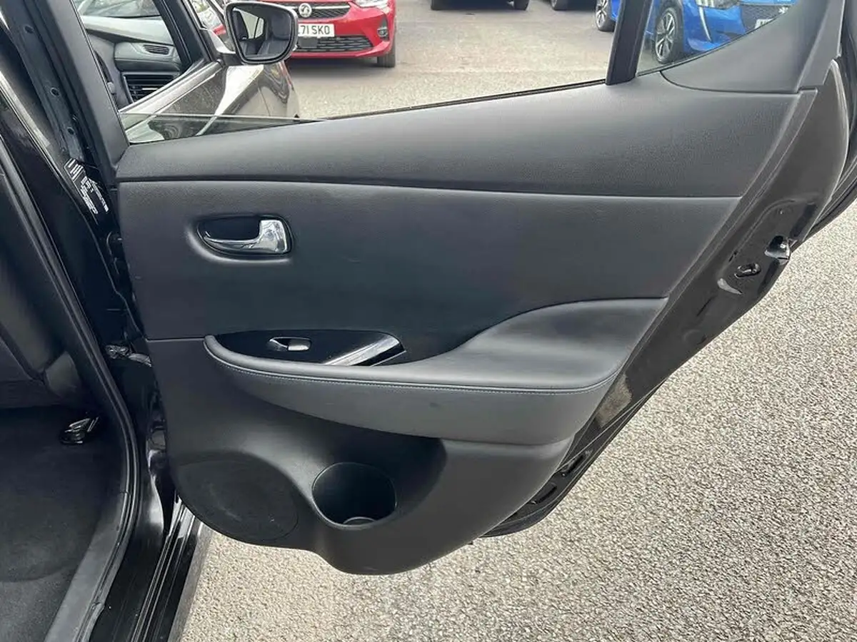 2022-nissan-leaf-e-n-connecta-big-22