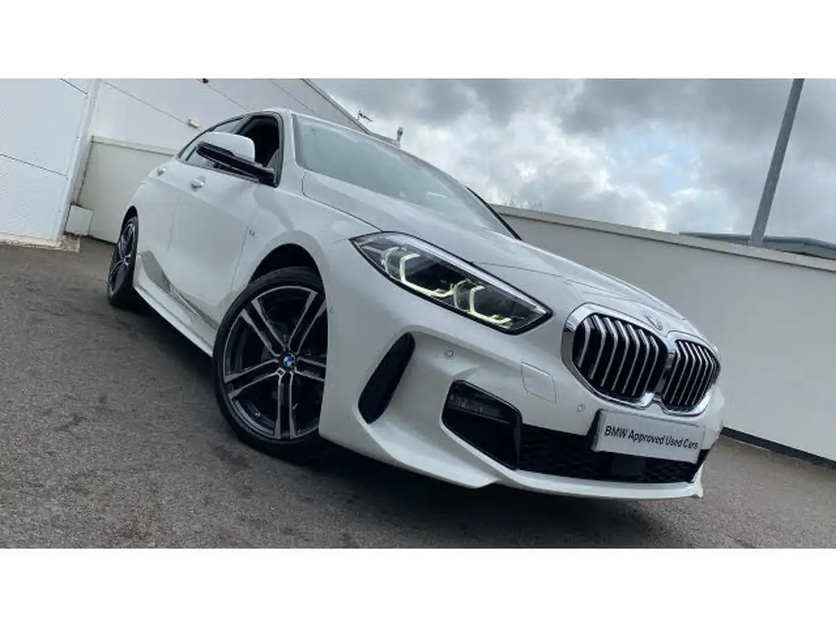 2023-bmw-1-series-15-118i-m-sport-lcp-dct-big-44