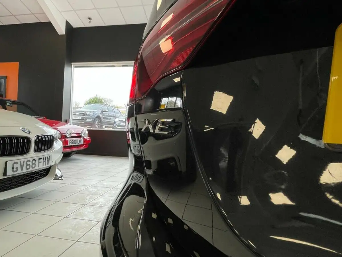 2021-jaguar-xe-20-d200-r-dynamic-hse-big-15