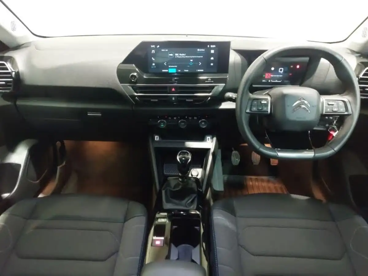 2023-citroen-c4-12-puretech-sense-big-2