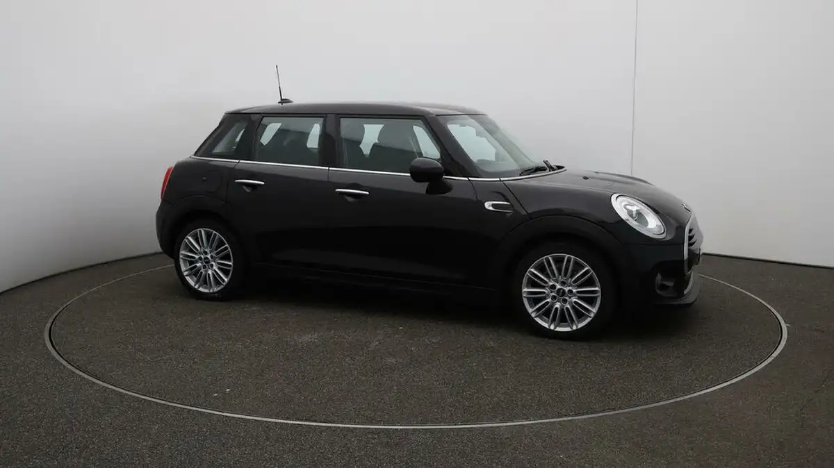 2017-mini-cooper-15-cooper-ss-hatchback-5d-auto-big-35