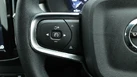2020-volvo-xc40-20td-d3-momentum-small-24