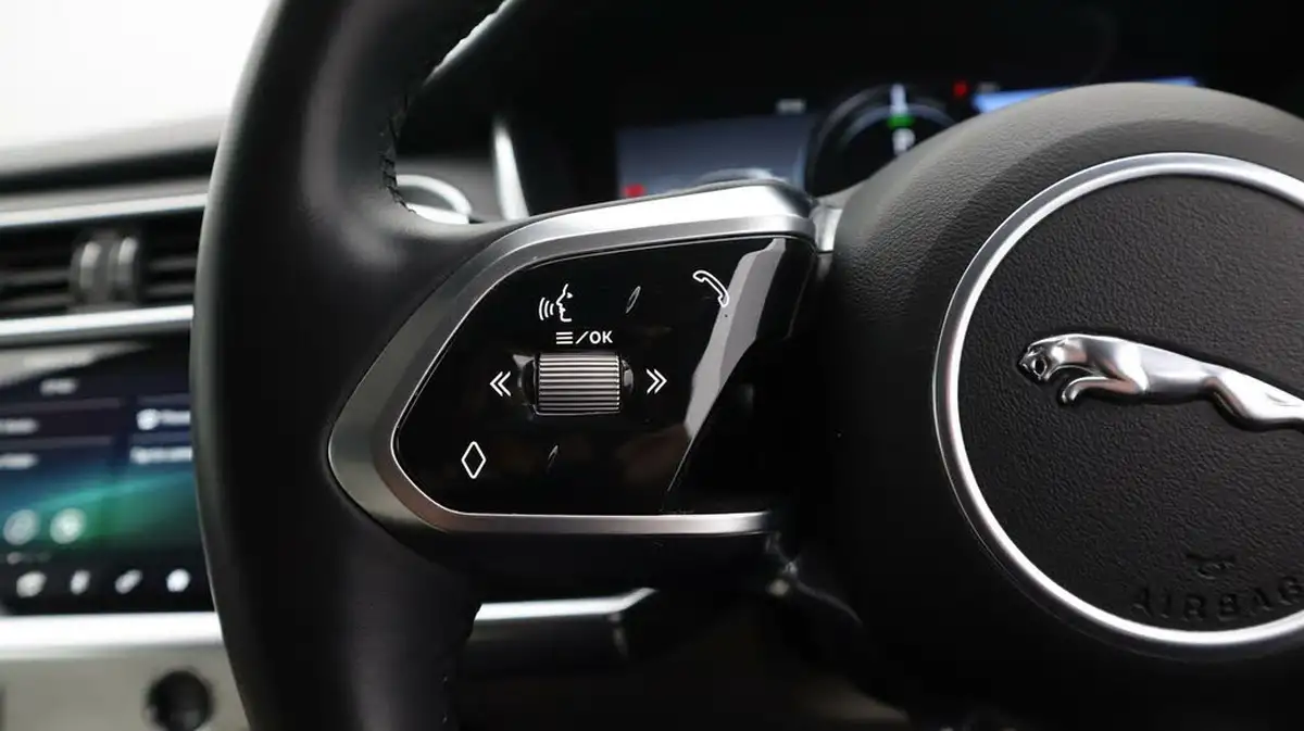 2019-jaguar-i-pace-ev400-hse-big-27
