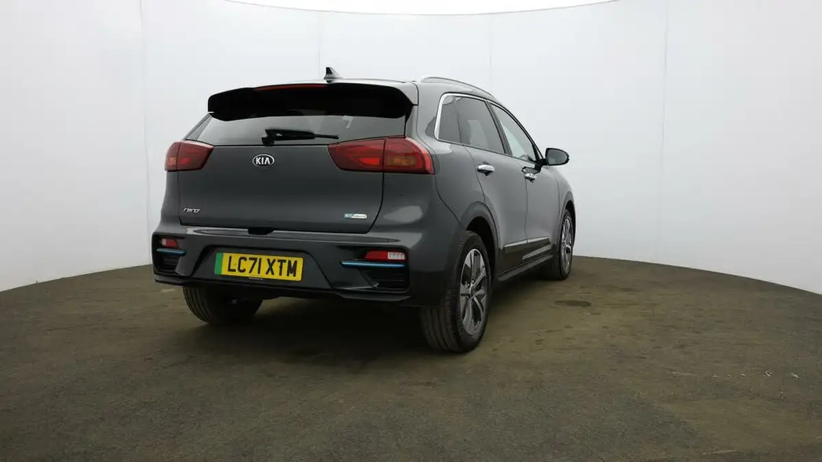2021-kia-e-niro-ev-4-big-53