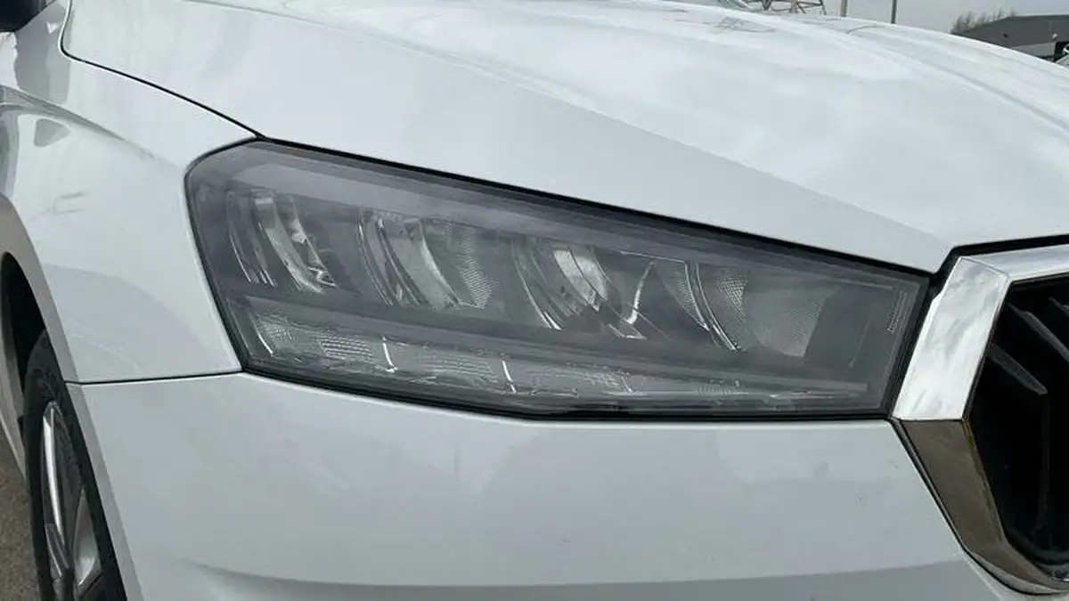 2022-skoda-fabia-10-tsi-se-l-110ps-hatchback-big-27