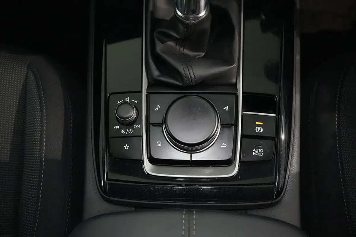 2023-mazda-cx-30-20-e-skyactiv-g-se-l-big-34