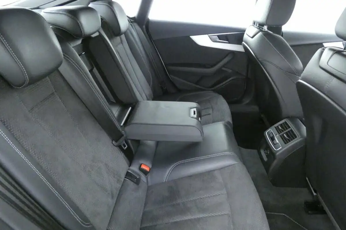 2020-audi-a5-20-35-tfsi-s-line-sportback-5d-big-14