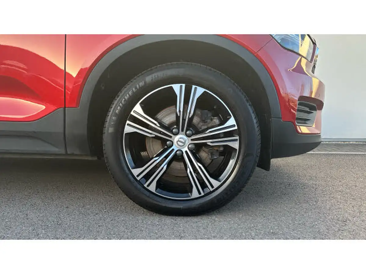 2021-volvo-xc40-15-t5-inscription-262bhp-big-15