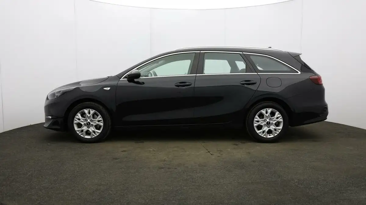 2022-kia-ceed-10-t-gdi-2-sportswagon-big-60
