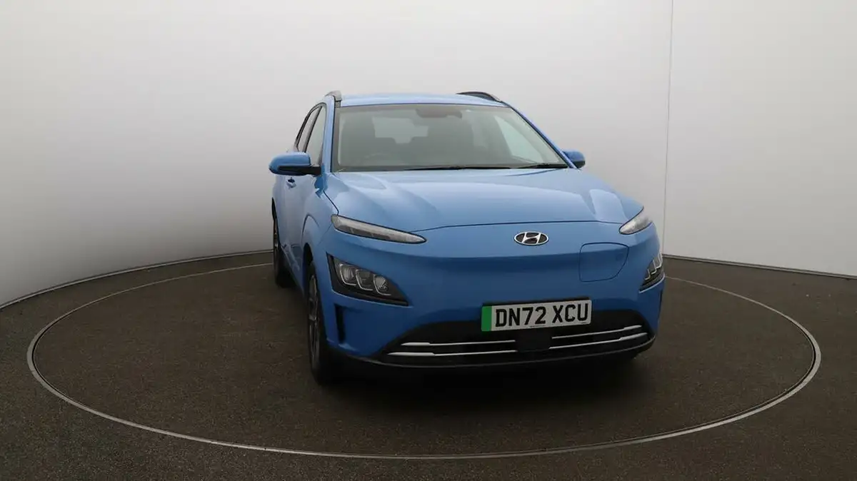 2022-hyundai-kona-e-premium-204ps-64kwh-7kw-obc-big-33