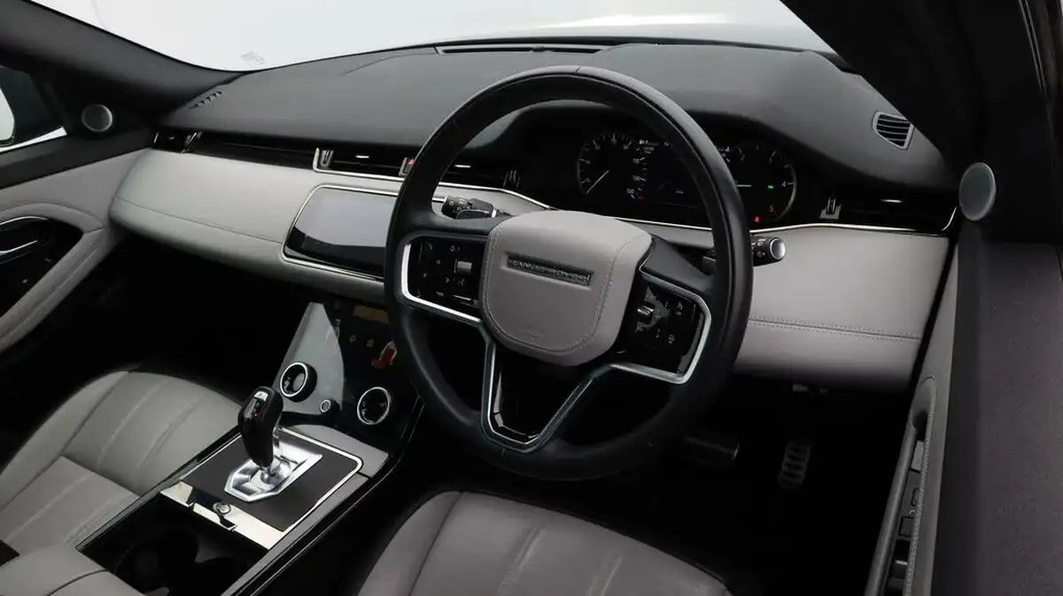 2022-land-rover-range-rover-evoque-20-d200-r-dynamic-hse-big-9